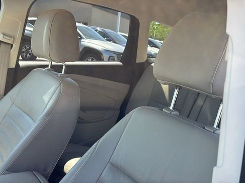 Used 2015 Ford Escape Titanium image 25