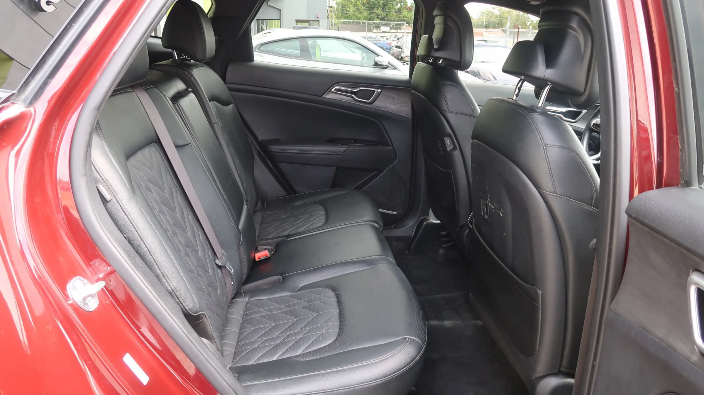 Used 2025 Kia Sportage X-Line w/ Premium Package AWD/4WD image 23