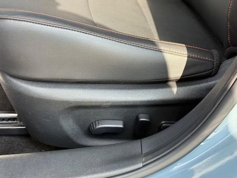 Used 2024 Nissan Sentra SR w/ SR Premium Package FWD image 19