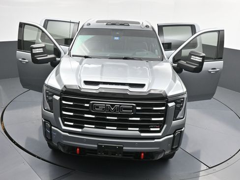 Used 2024 GMC Sierra 2500 AT4 w/ AT4 Premium Plus Package image 45