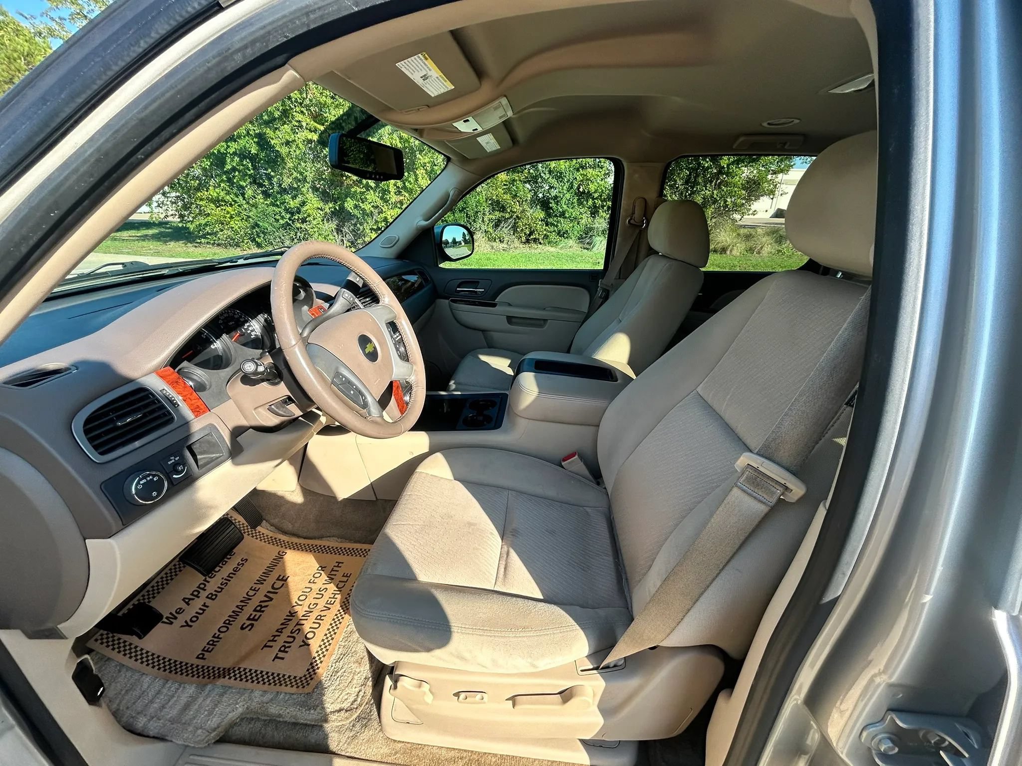 Used 2013 Chevrolet Suburban LS w/ Convenience Package 1 RWD image 12