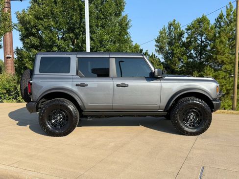 Used 2026 Ford Bronco Badlands AWD/4WD image 9