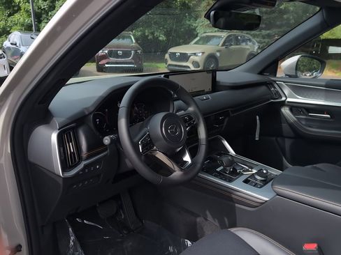 New 2026 MAZDA CX-90 Plug-In Hybrid w/ Premium Plus AWD/4WD image 17
