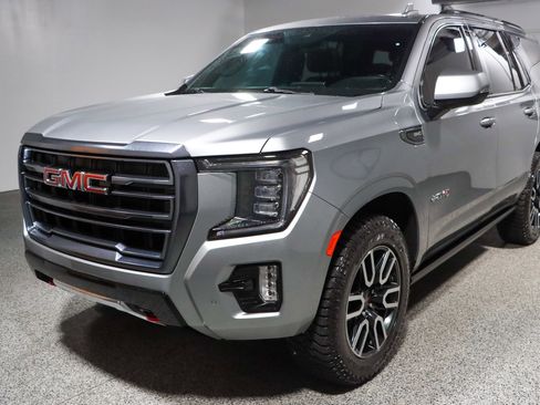 Used 2023 GMC Yukon AT4 AWD/4WD image 37