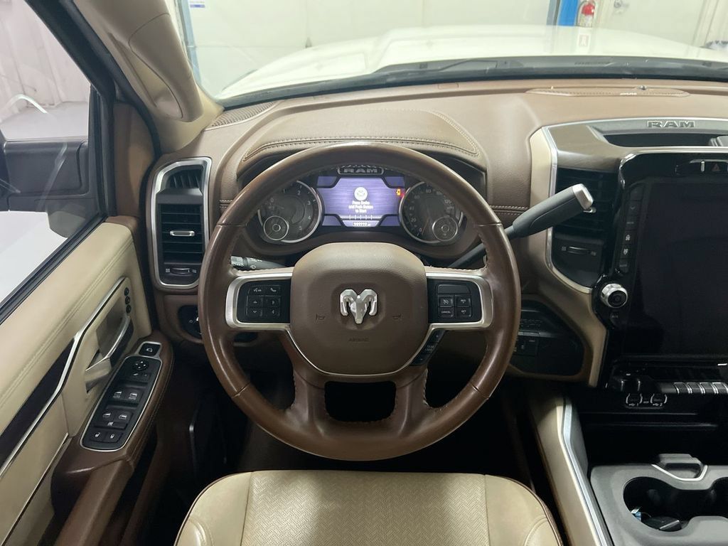 Used 2022 RAM 2500 Laramie AWD/4WD image 11