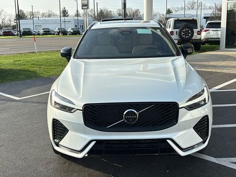 New 2026 Volvo XC60 B5 Plus w/ Protection Package Premier image 5