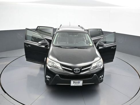 Used 2014 Toyota RAV4 Limited image 47
