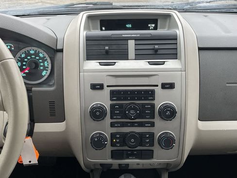 Used 2012 Ford Escape XLT image 13