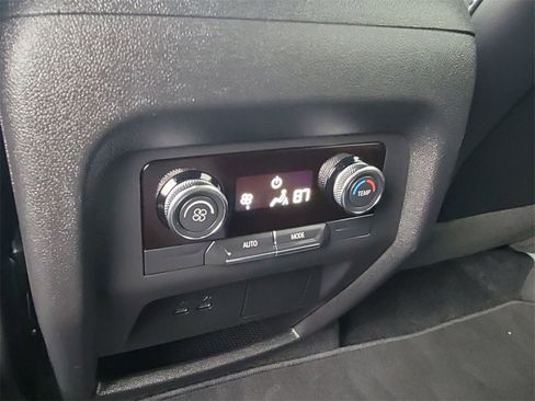 Used 2026 Buick Enclave Preferred image 21