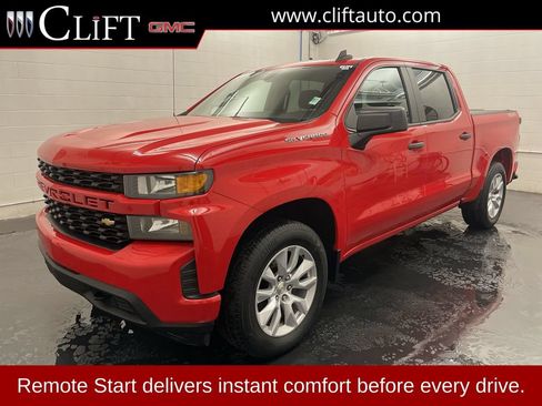 Used 2020 Chevrolet Silverado 1500 Custom w/ Custom Value Package AWD/4WD image 1