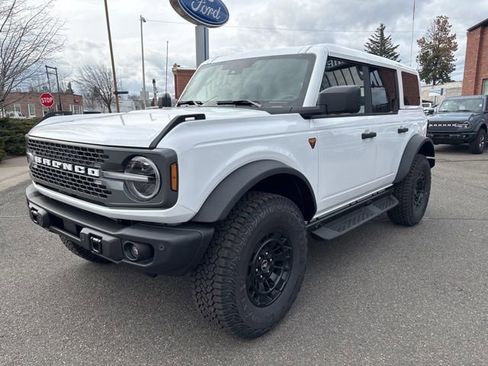 New 2026 Ford Bronco Badlands image 7