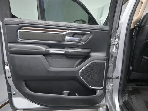 Used 2021 RAM 1500 Laramie AWD/4WD image 14