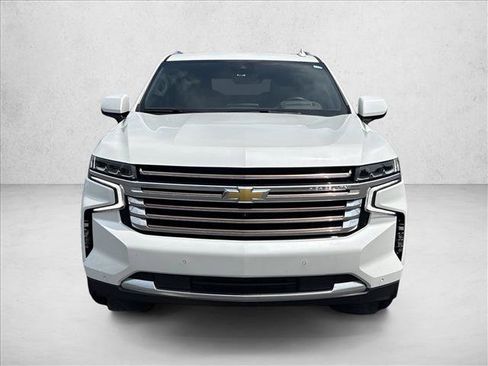 Used 2024 Chevrolet Tahoe High Country w/ Advanced Technology Package AWD/4WD image 2