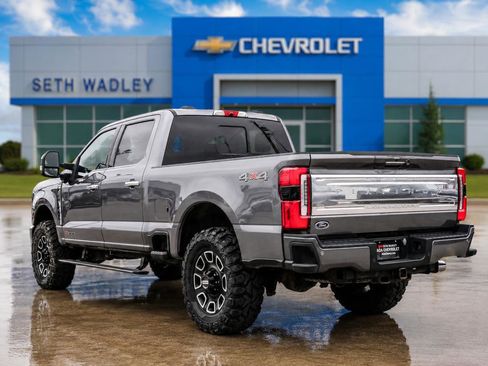 Used 2024 Ford F250 Platinum AWD/4WD image 5