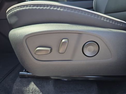 New 2026 GMC Acadia Denali image 19