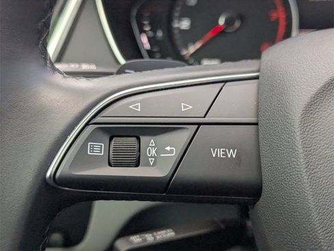 Used 2022 Audi Q5 2.0T Premium w/ Convenience Package image 24