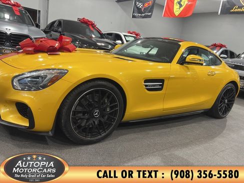 Used 2017 Mercedes-Benz AMG GT Coupe image 3