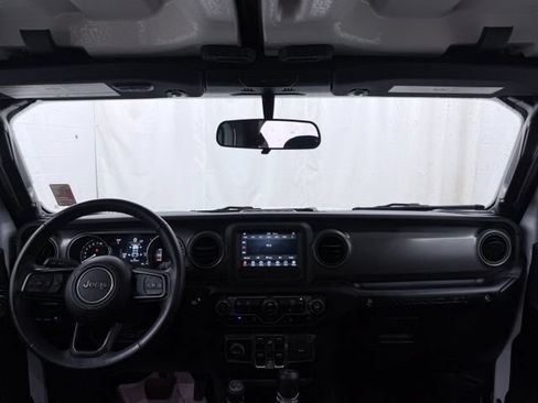 Used 2023 Jeep Wrangler Unlimited w/ Cold Weather Group AWD/4WD image 30