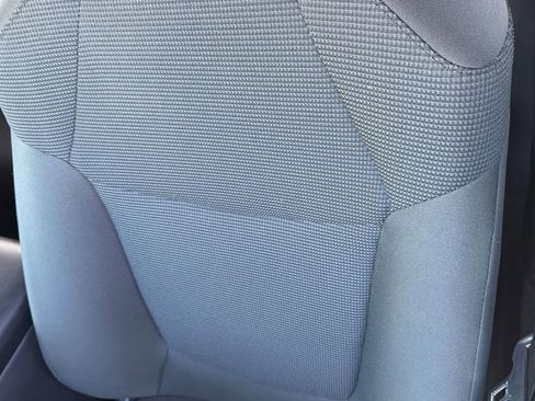 Certified 2025 Toyota RAV4 LE FWD image 27