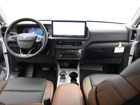 New 2026 Ford Bronco Sport Outer Banks w/ Outer Banks Tech Package+ AWD/4WD image 22