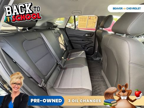 Used 2025 Chevrolet Trax LT FWD image 22