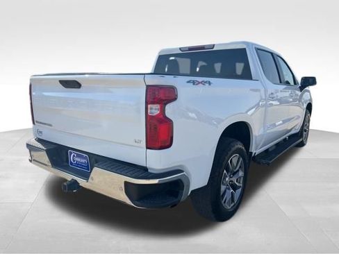 Used 2021 Chevrolet Silverado 1500 LT w/ Safety Package image 9
