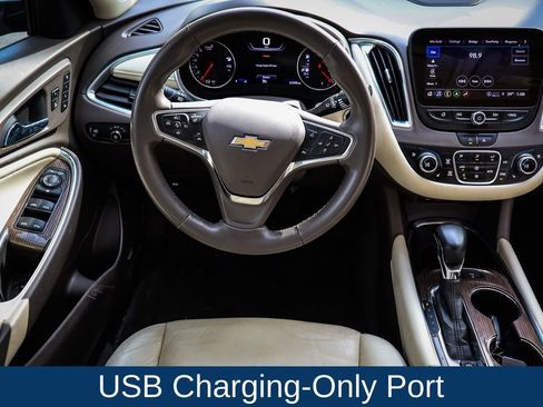 Used 2024 Chevrolet Malibu LT image 19