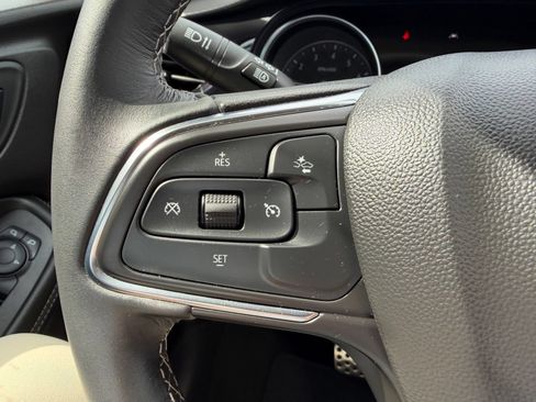 Used 2023 Buick Encore GX Select w/ Sport Touring Package FWD image 28