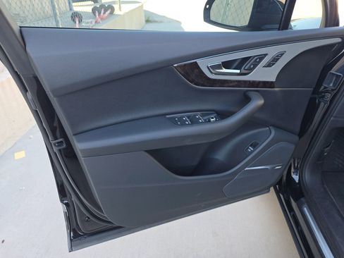 Used 2019 Audi Q7 2.0T Premium Plus w/ Premium Plus Package image 28