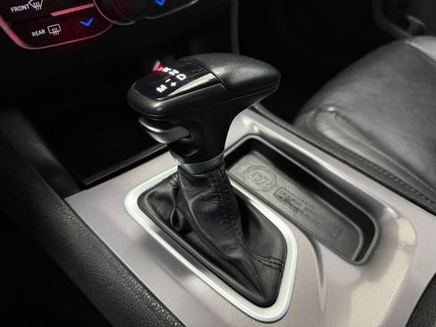 Used 2022 Dodge Charger SXT w/ Leather Interior Group RWD image 19