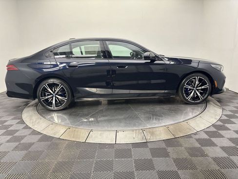 New 2027 BMW 530i xDrive w/ M Sport Package AWD/4WD image 17