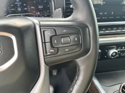 Used 2025 GMC Sierra 1500 Elevation AWD/4WD image 19