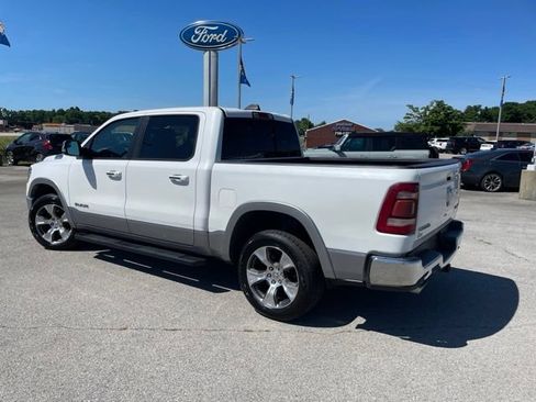 Used 2020 RAM 1500 Laramie AWD/4WD image 9
