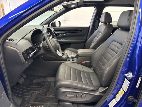 Used 2025 Honda CR-V Sport Touring image 14