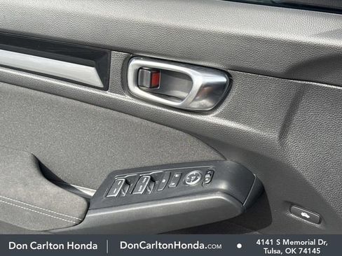 Used 2024 Honda Civic EX image 9