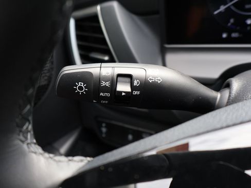 New 2026 Kia Seltos EX image 37