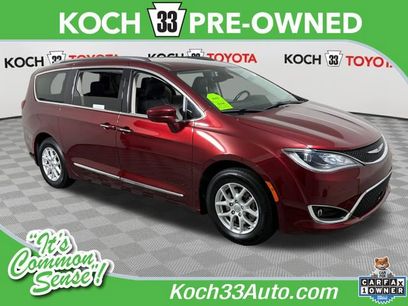 Used 2020 Chrysler Pacifica Touring-L w/ Advanced Safetytec Group