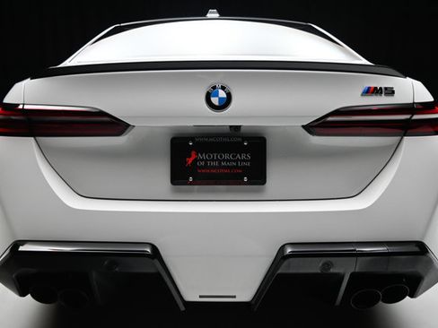 Used 2026 BMW M5 w/ Carbon Package image 22