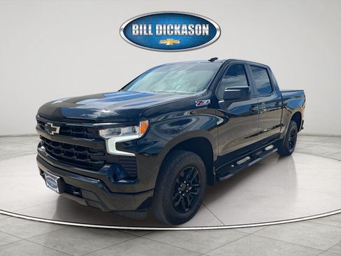 Used 2023 Chevrolet Silverado 1500 RST AWD/4WD image 3