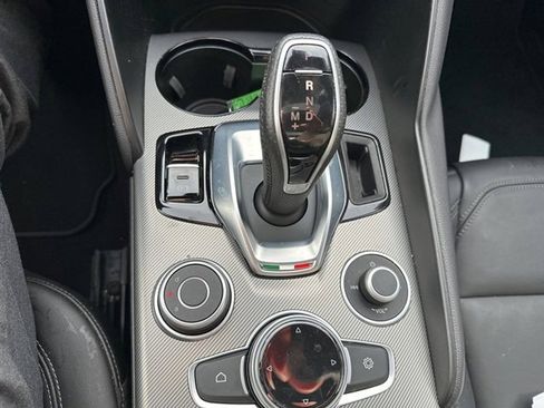 Used 2024 Alfa Romeo Giulia Ti image 20