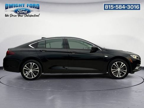 Used 2018 Buick Regal Preferred FWD image 6