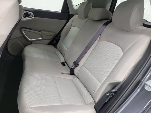 Certified 2023 Kia Soul LX FWD image 11