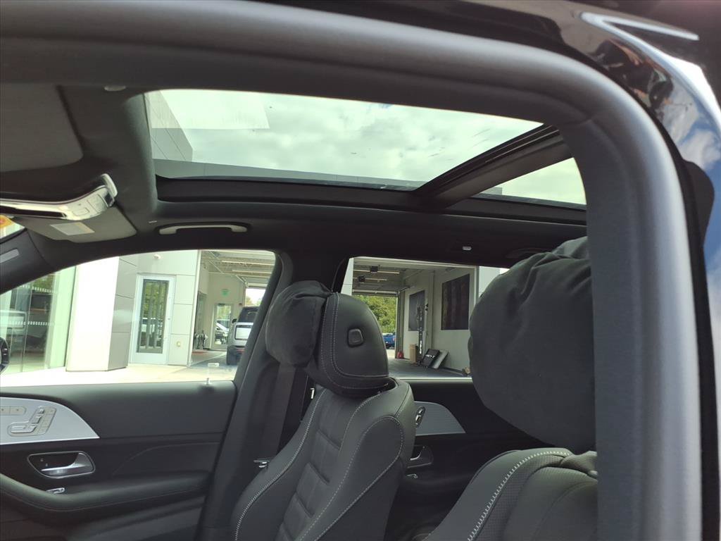 New 2027 Mercedes-Benz GLS 450 4MATIC image 12