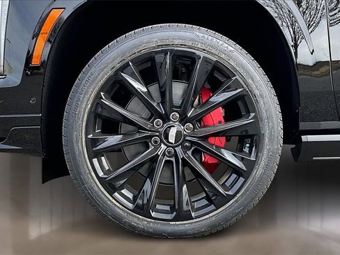 New 2026 Cadillac Escalade V image 12