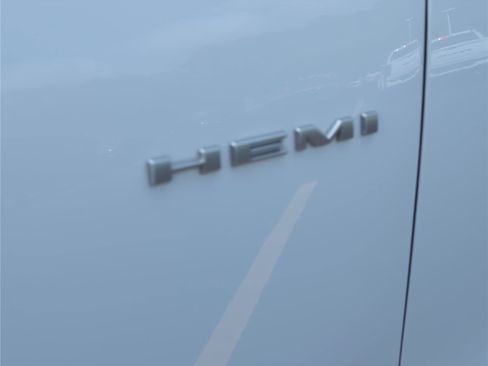 Used 2022 Dodge Durango R/T AWD/4WD image 11