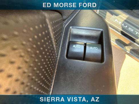 Used 2011 Ford Mustang GT Premium w/ Comfort Pkg RWD image 26
