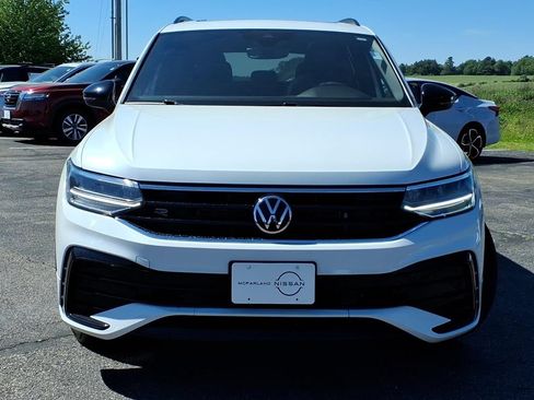 Used 2023 Volkswagen Tiguan SE R-Line AWD/4WD image 7