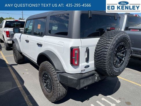 Used 2023 Ford Bronco Wildtrak AWD/4WD image 3