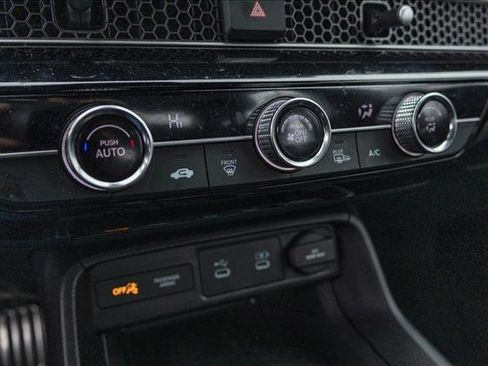 Used 2025 Honda Civic Sport image 24