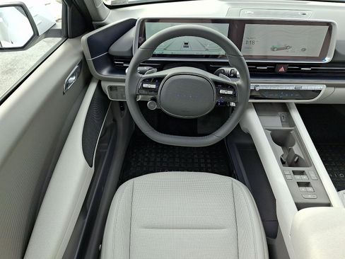 New 2025 Hyundai Ioniq 6 SEL image 7